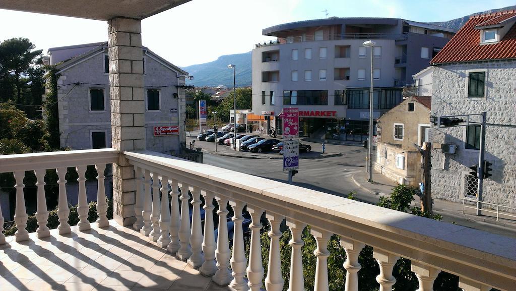 Apartments Villa Castello คาชเตลา ภายนอก รูปภาพ