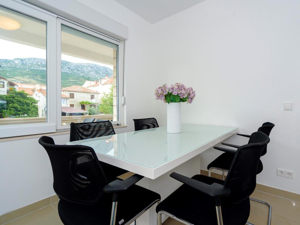 Apartments Villa Castello คาชเตลา ภายนอก รูปภาพ
