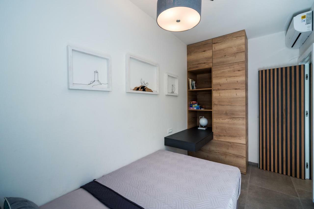 Apartments Villa Castello คาชเตลา ภายนอก รูปภาพ