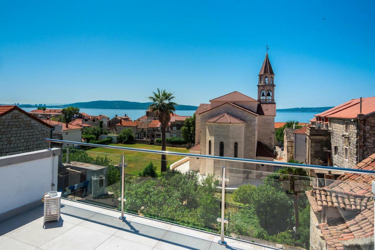 Apartments Villa Castello คาชเตลา ภายนอก รูปภาพ