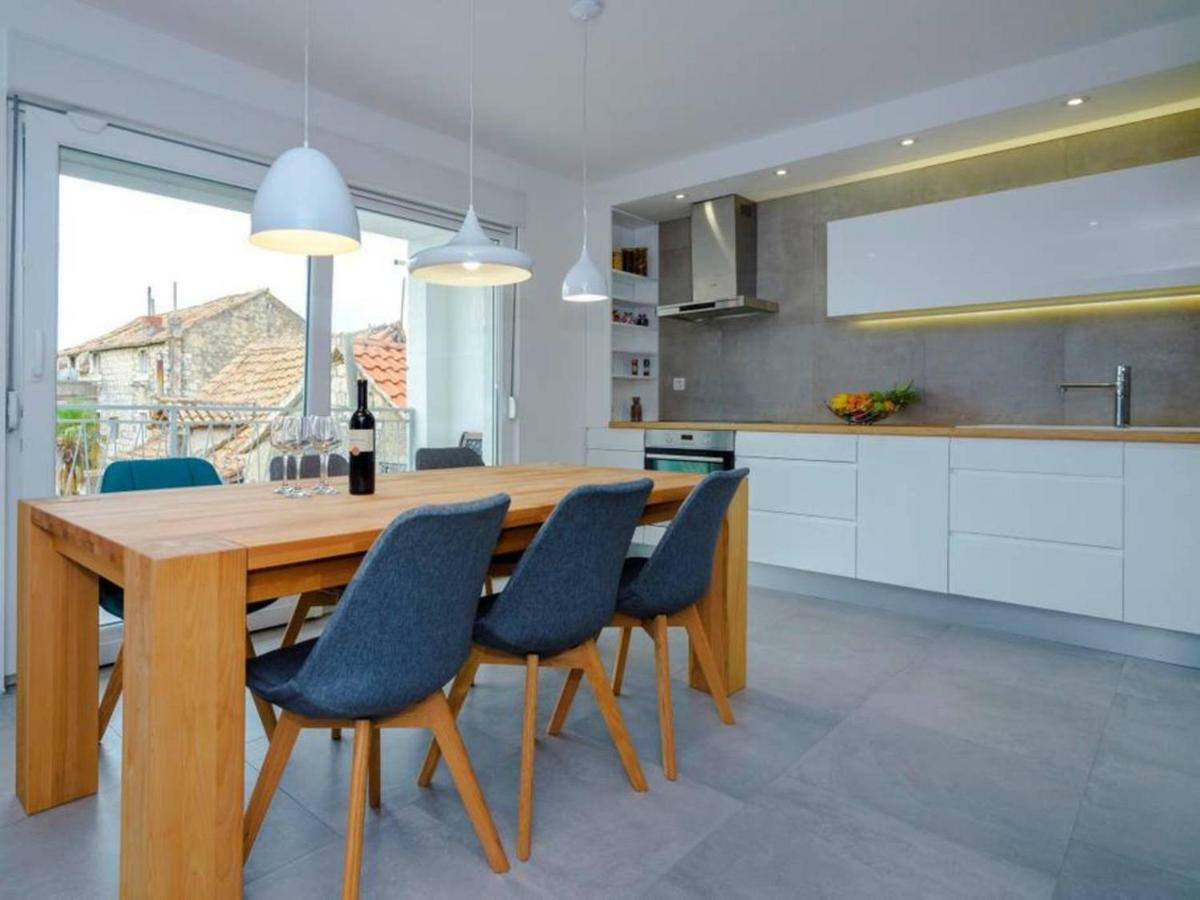 Apartments Villa Castello คาชเตลา ภายนอก รูปภาพ